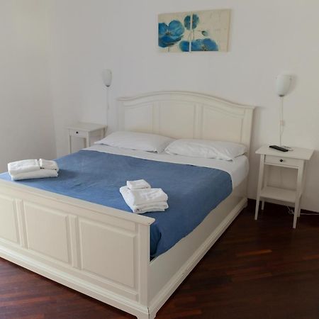Appartamento Velia Salerno Exteriör bild