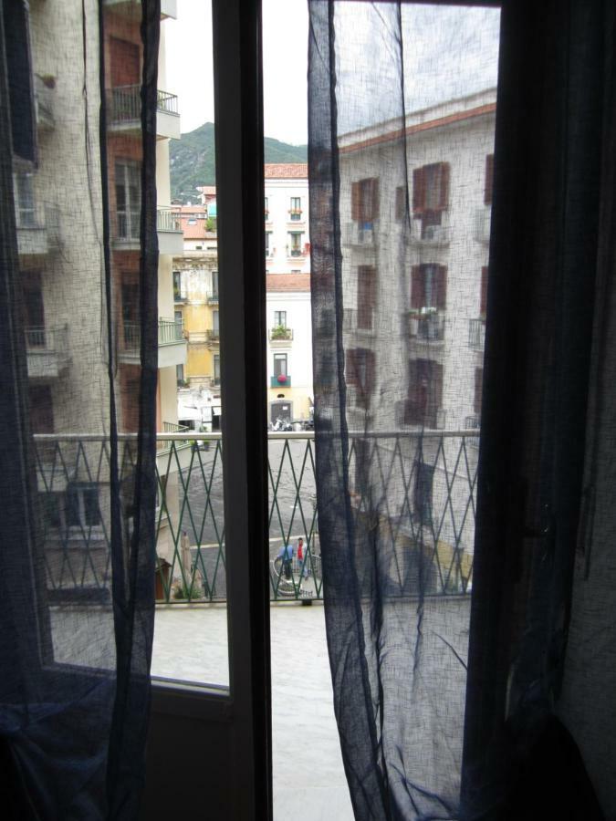 Appartamento Velia Salerno Exteriör bild